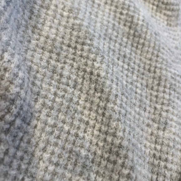 Madewell light grey waffle knit merino wool blend cardigan - Picture 4 of 10